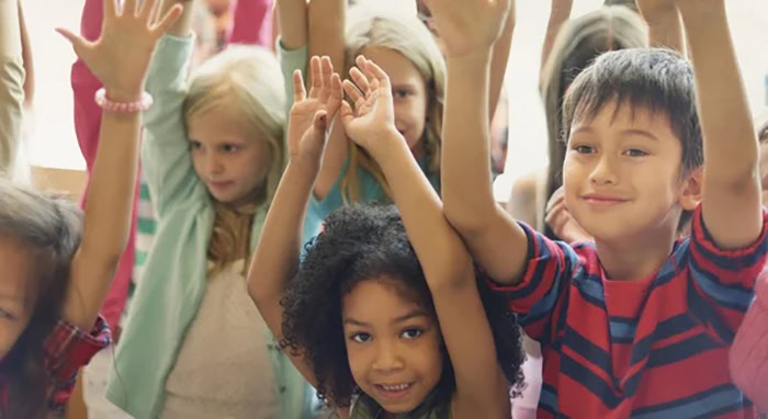 Service de Pédopsychiatrie du Centre Hospitalier de la Côte Basque : Du théâtre pour les enfants de l’Hôpital de Jour Arc en Ciel à Bayonne