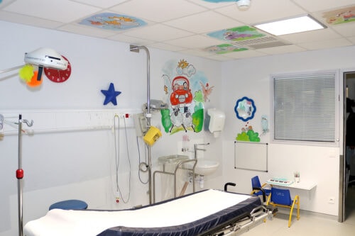 De la couleur pour le box pédiatrique aux urgences du Centre Hospitalier de la Côte Basque