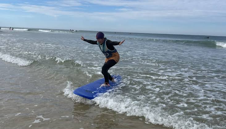 Surf thérapie pour les patients de l&rsquo;unité de réhabilitation psychosociale